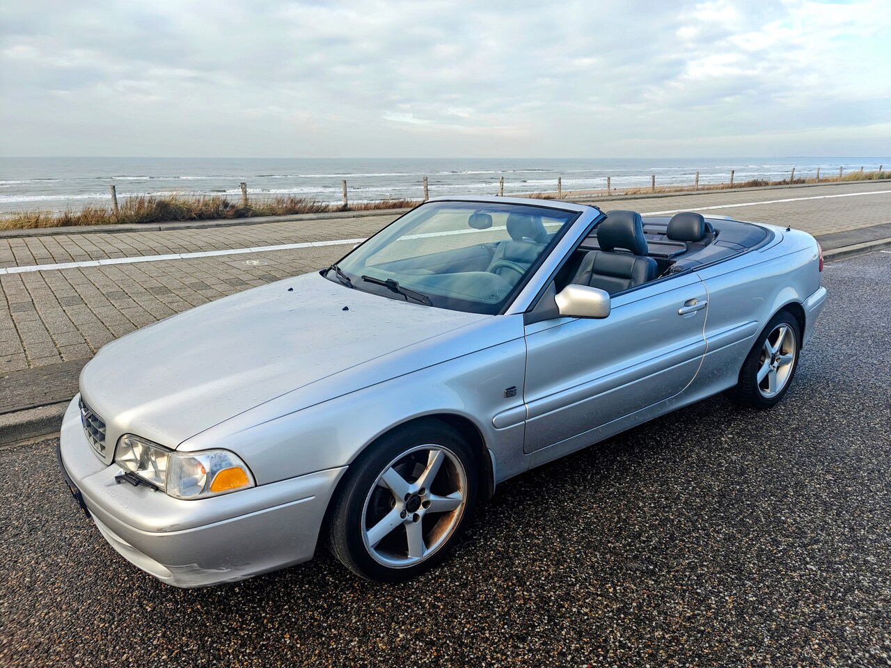 Volvo C70 Convertible - 2.4 T Tourer - AutoWereld.nl