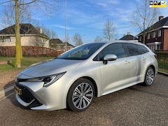 Toyota Corolla Touring Sports - 1.8 Hybrid Executive