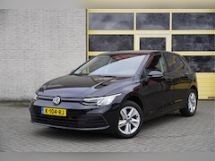 Volkswagen Golf - 1.0 eTSI Automaat Life BJ2021 Lmv 16" | Led V+A | Pdc | Navi | App-Connect | Dashboard ver