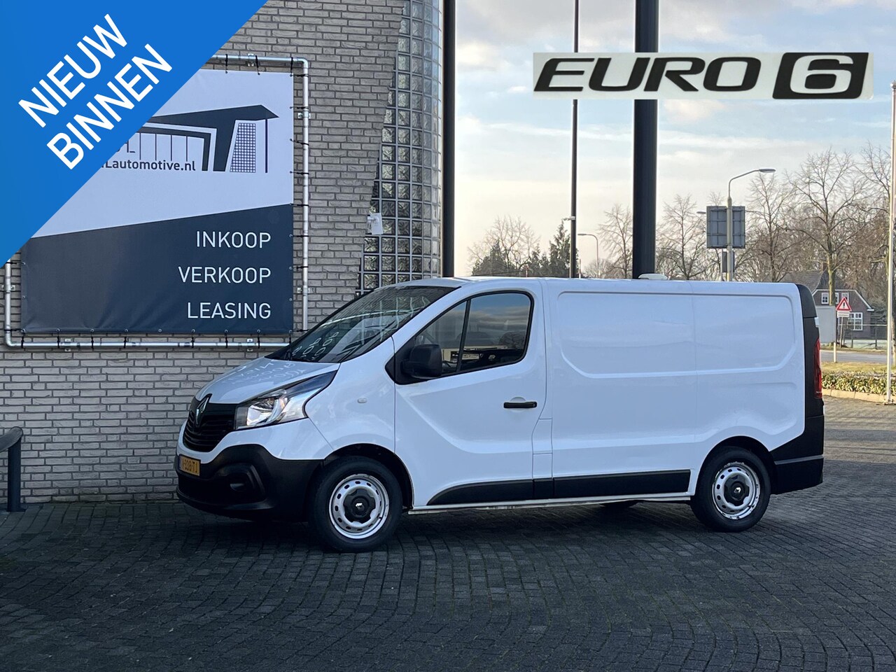 Renault Trafic - 1.6 dCi T29 L1H1 Comfort*A/C*HAAK*CRUISE*TEL*NAVI* - AutoWereld.nl