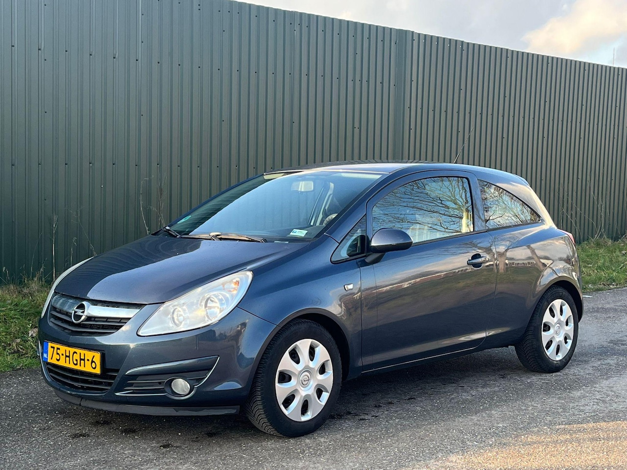 Opel Corsa - 1.4-16V Business 1.4-16V Business - AutoWereld.nl