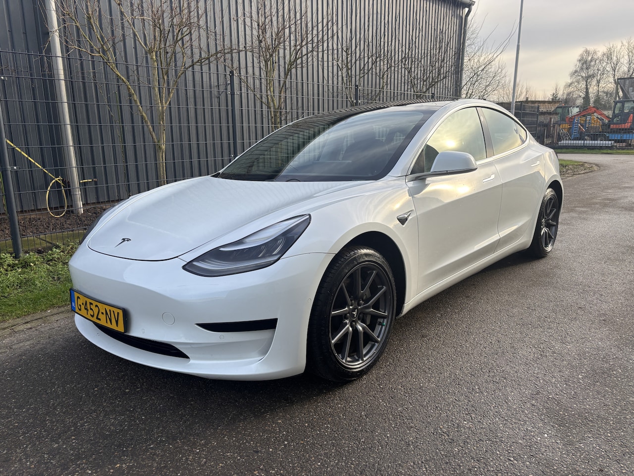 Tesla Model 3 - Standard RWD Plus 60 kWh / LEER / PANORAMADAK / AUTOPILOT / INCL BTW - AutoWereld.nl