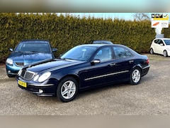 Mercedes-Benz E-klasse - 200 K Avantgarde APK NIEUW AUTOMAAT NAVI AIRCO CC