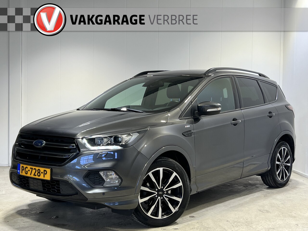 Ford Kuga - 1.5 EcoBoost ST Line | Navigatie/Android/Apple Carplay | LM Velgen 18" | Voorstoelen en Vo - AutoWereld.nl