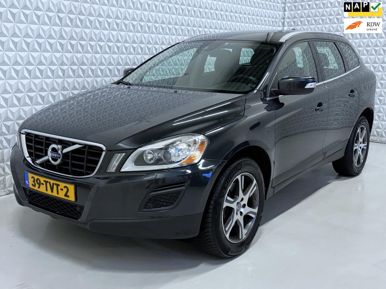 Volvo XC60 - 2.4 D5 AWD Summum Automaat - EX BPM (2012) - AutoWereld.nl