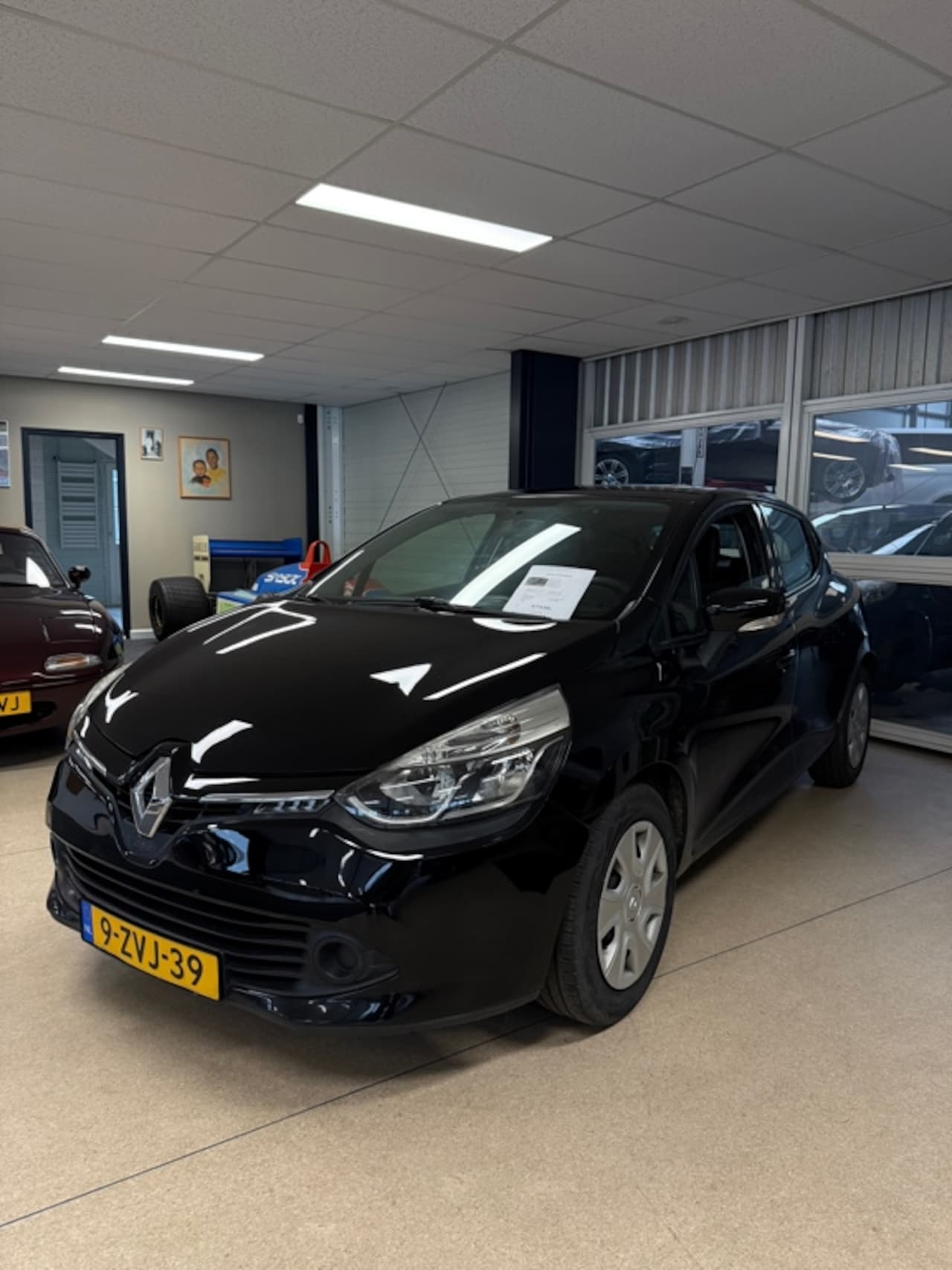 Renault Clio - 0.9 TCe Expression 0.9 TCe Expression - AutoWereld.nl