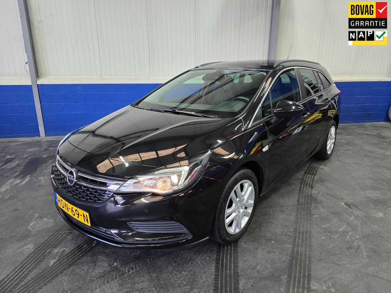 Opel Astra Sports Tourer - 1.0 Turbo Business Executive - AutoWereld.nl