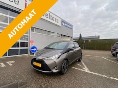 Toyota Yaris - 1.5 Hybrid Bi-Tone Airco, Cruise, Camera / All-in prijs