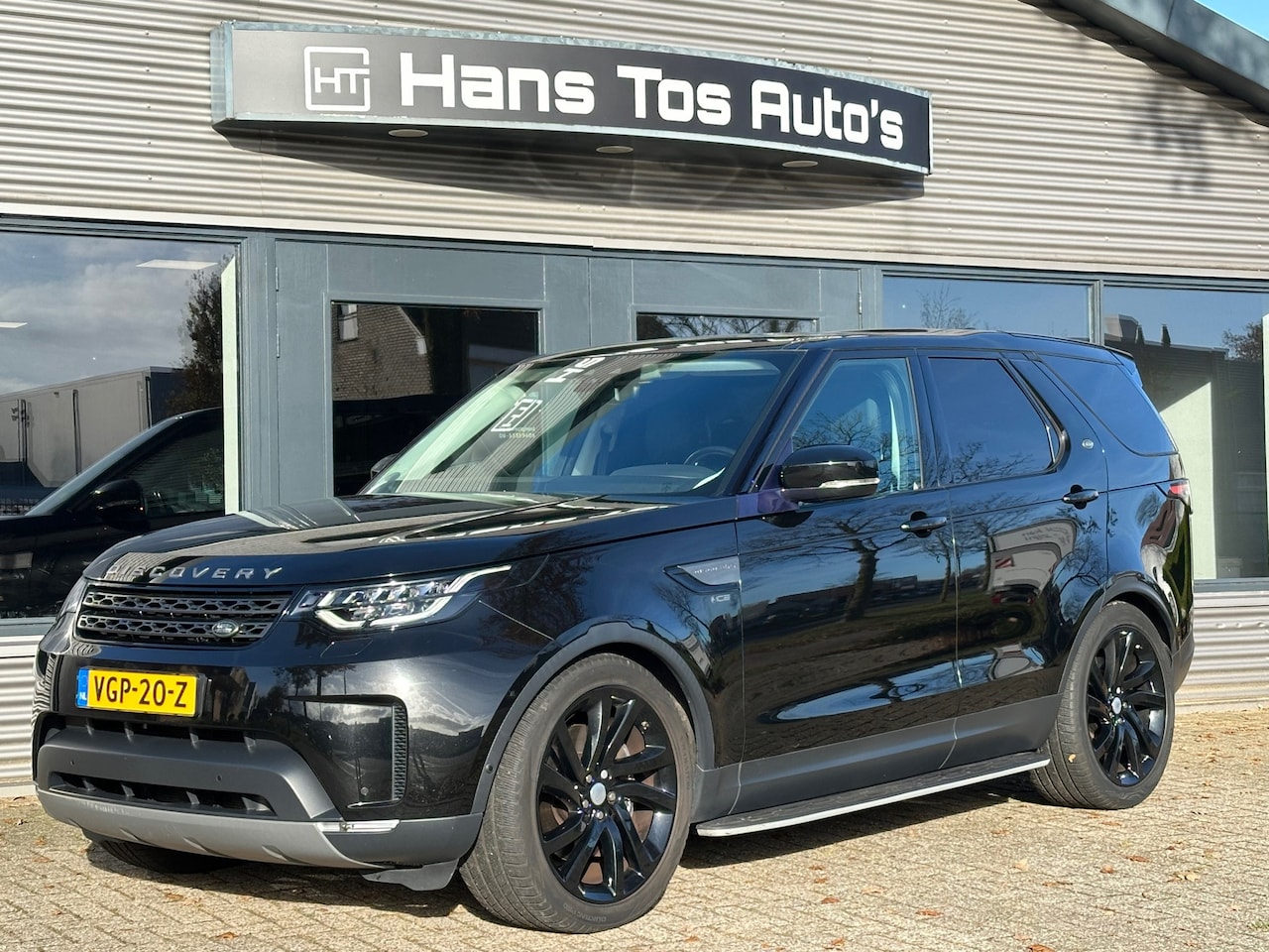 Land Rover Discovery - 3.0 Sd6 306pk Adapt. Cruise / 22" / Commercial - AutoWereld.nl