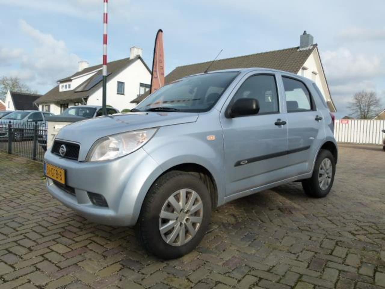 Daihatsu Terios - 1.5-16v Explore 2WD 1.5-16v Explore 2WD, TREKHAAK AIRCO NAP - AutoWereld.nl