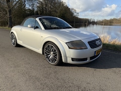 Audi TT Roadster - 1.8 5V Turbo. Half leer. Mooie auto