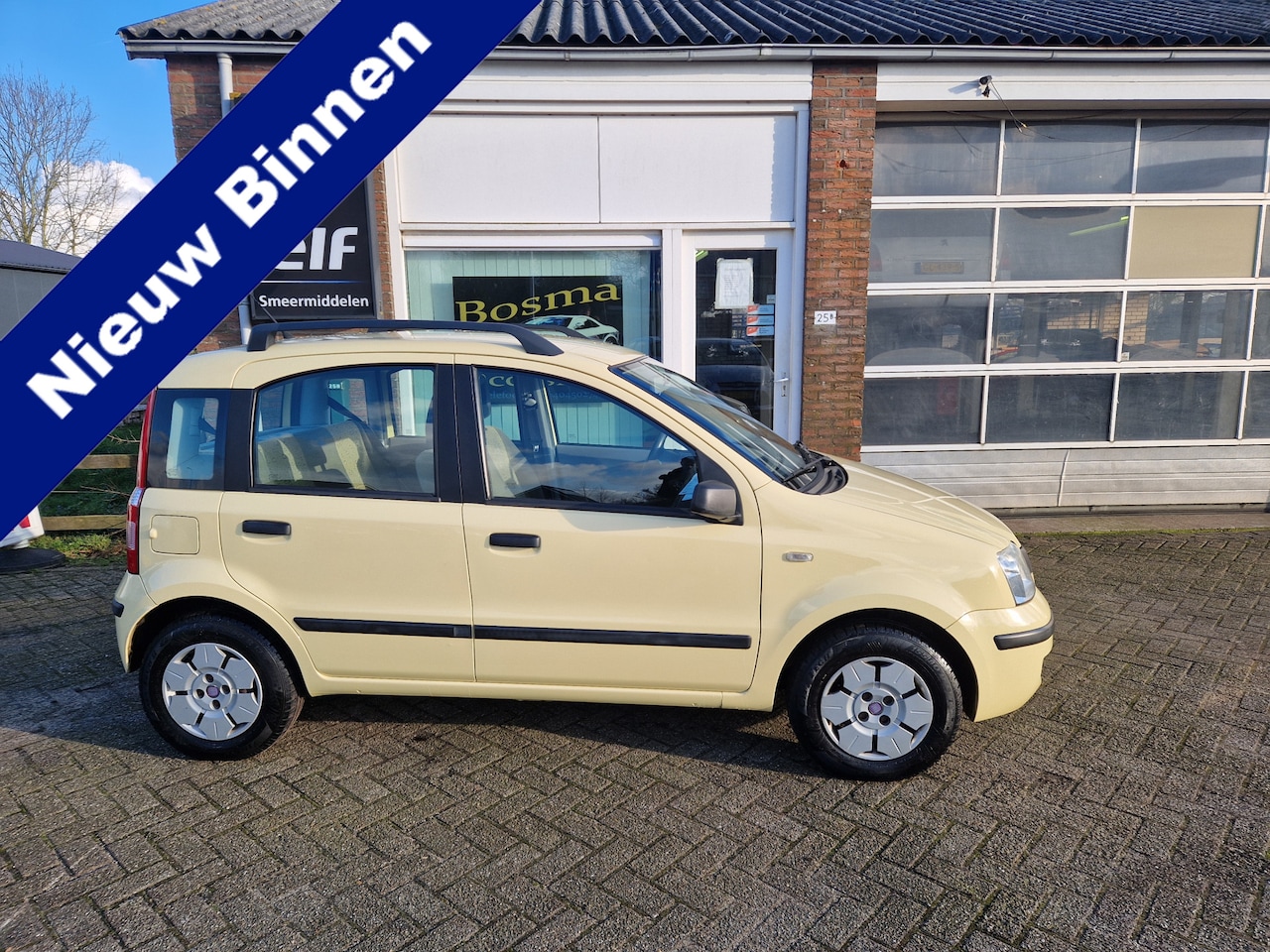 Fiat Panda - 1.1i "Active" Hoge instap - Trekhaak - Apk 01-08-2025 !! - AutoWereld.nl