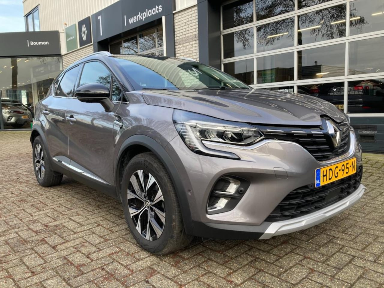 Renault Captur - 1.3 TCe 140 Initiale Paris - AutoWereld.nl