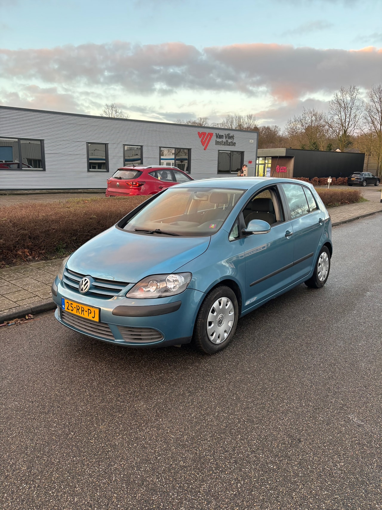 Volkswagen Golf Plus - 1.4 Turijn Airco - AutoWereld.nl