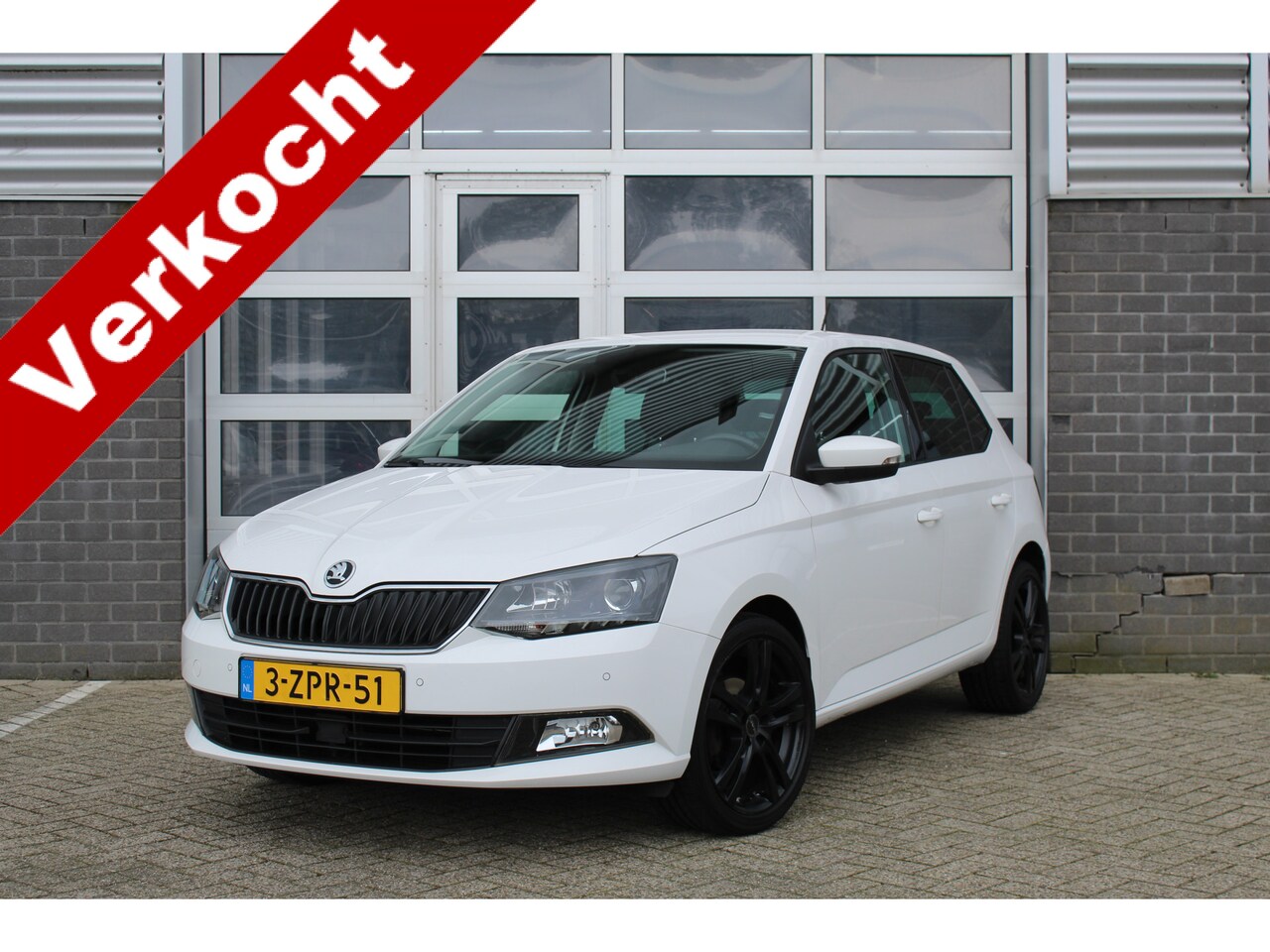 Skoda Fabia - 1.2 TSI First Edition Style / Keyless / Led / Cruise / Climate / N.A.P. - AutoWereld.nl