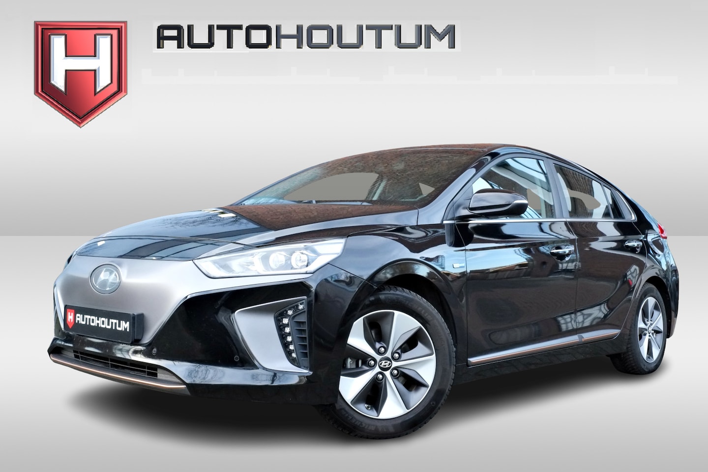 Hyundai IONIQ - Premium EV Leder, Schuif- kanteldak - AutoWereld.nl