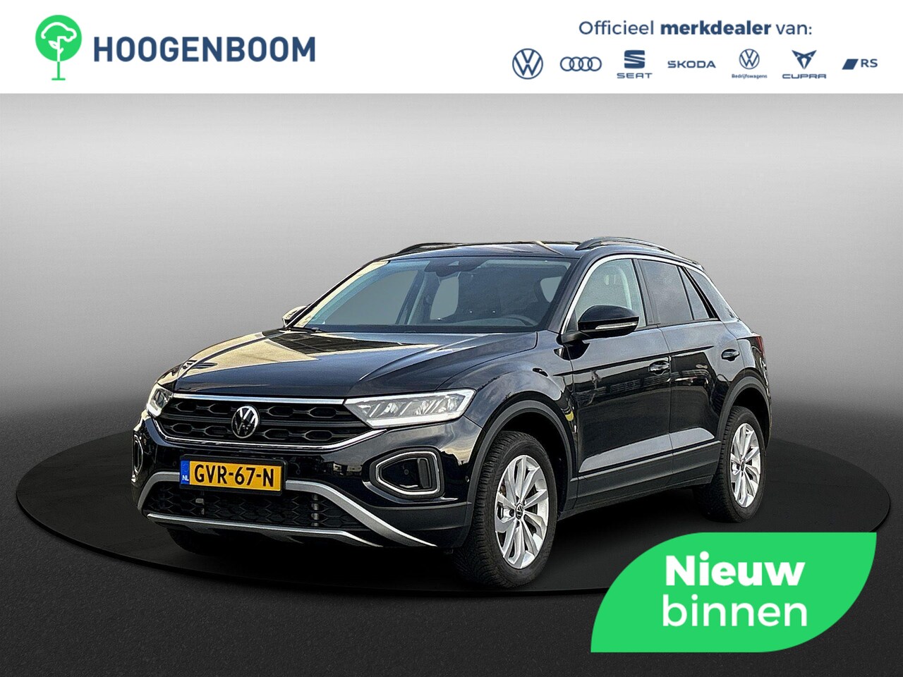 Volkswagen T-Roc - 1.5 TSI Life Business | Keyless | Stoelverwarming | Achteruitrijcamera | Parkeerassistent - AutoWereld.nl