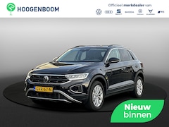 Volkswagen T-Roc - 1.5 TSI Life Business | Keyless | Stoelverwarming | Achteruitrijcamera | Parkeerassistent