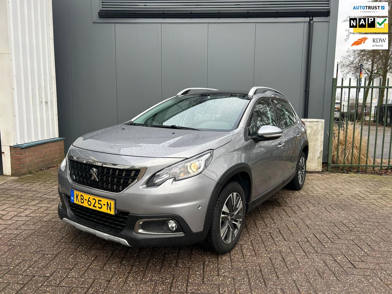 Peugeot 2008 - 1.2 PureTech Allure 1.2 PureTech Allure - AutoWereld.nl