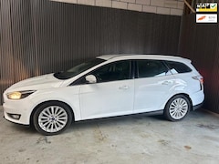 Ford Focus Wagon - 1.0 Titanium Edition