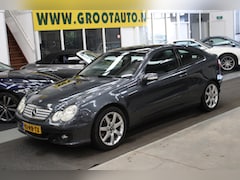 Mercedes-Benz C-klasse Sportcoupé - 180 Kompressor Automaat Airco, Cruise Control, PDC, Stuurbekrachtiging