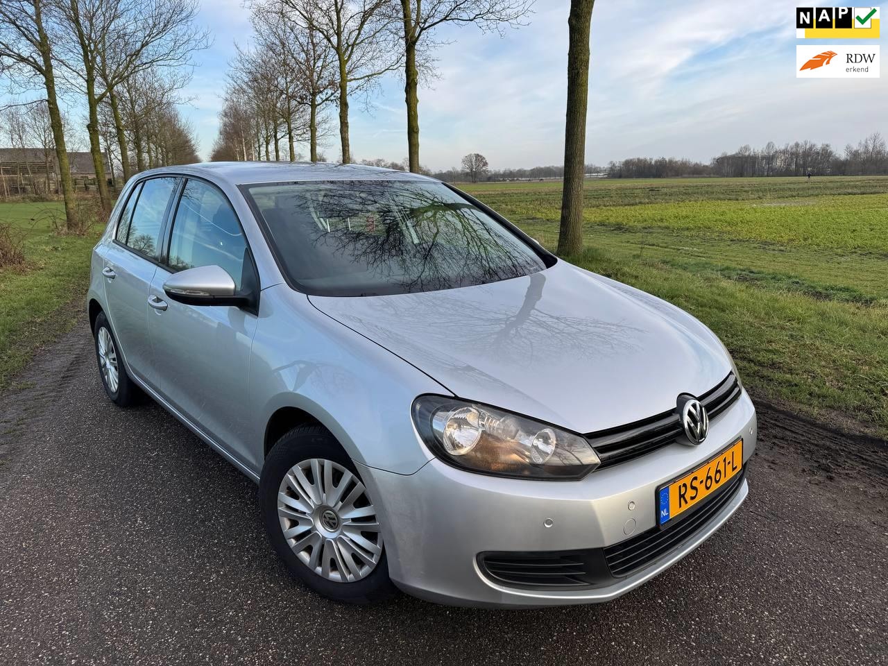 Volkswagen Golf - 1.2 TSI Highline BlueMotion Automaat, NW APK - AutoWereld.nl