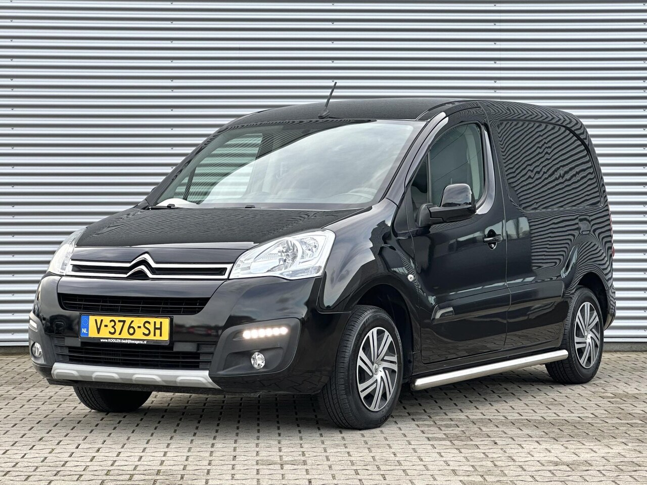 Citroën Berlingo - 1.6 BlueHDI 75 Dark editon NR 35/99 - AutoWereld.nl