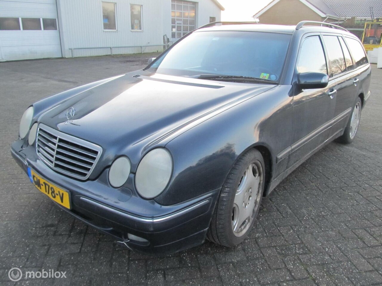 Mercedes-Benz E-klasse Combi - 320 Avantgarde Select 4-Matic 320 Avantgarde Select 4-Matic - AutoWereld.nl