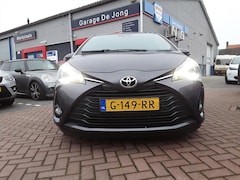 Toyota Yaris - 1.5 VVT-i 111pk 5D Dynamic Aut