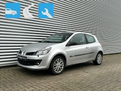 Renault Clio - Automaat, Keyless Entry & Go, Airco, Cruise, DYN