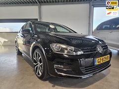 Volkswagen Golf - 1.2 TSI Highline Navigatie, climate controle, LM velgen