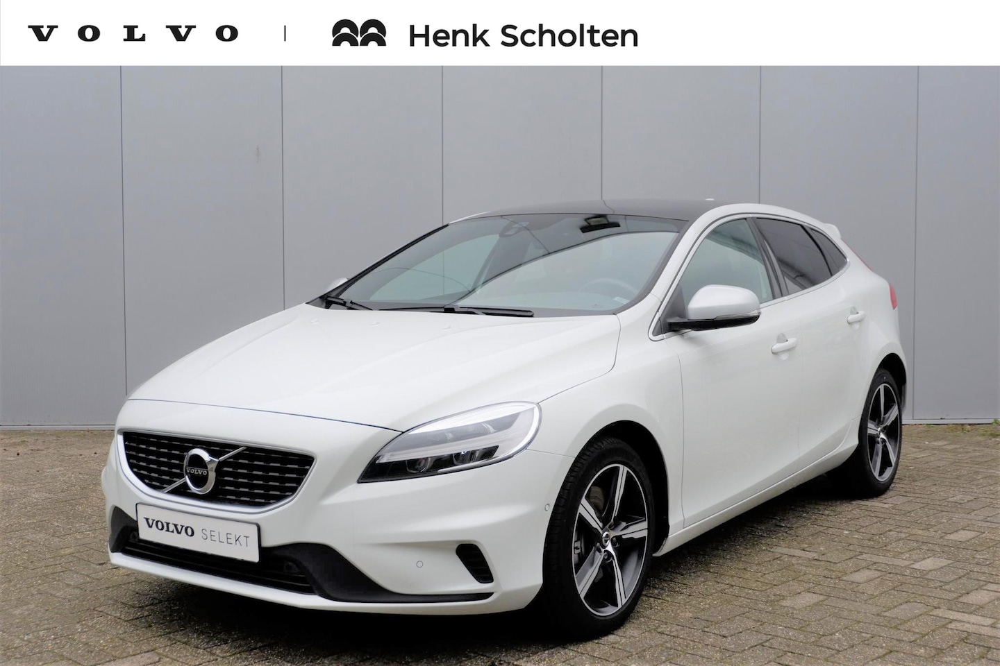 Volvo V40 - T3 AUT6 152PK Polar+ Sport, Verwarmbare voorstoelen, Glazen panoramadak, DAB+ radio, Alarm - AutoWereld.nl