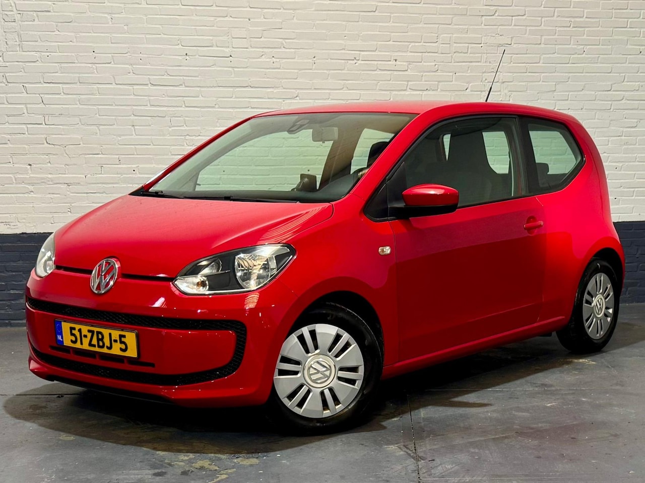 Volkswagen Up! - 1.0 move up! BlueMotion Airco 1e Eigenaar - AutoWereld.nl