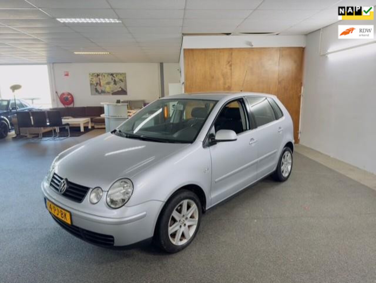 Volkswagen Polo - 1.4-16V Athene Apk Nieuw,2e eigenaar,Airco,Cruise,N.A.P,Lm velgen,5Deurs,Topstaat!! - AutoWereld.nl