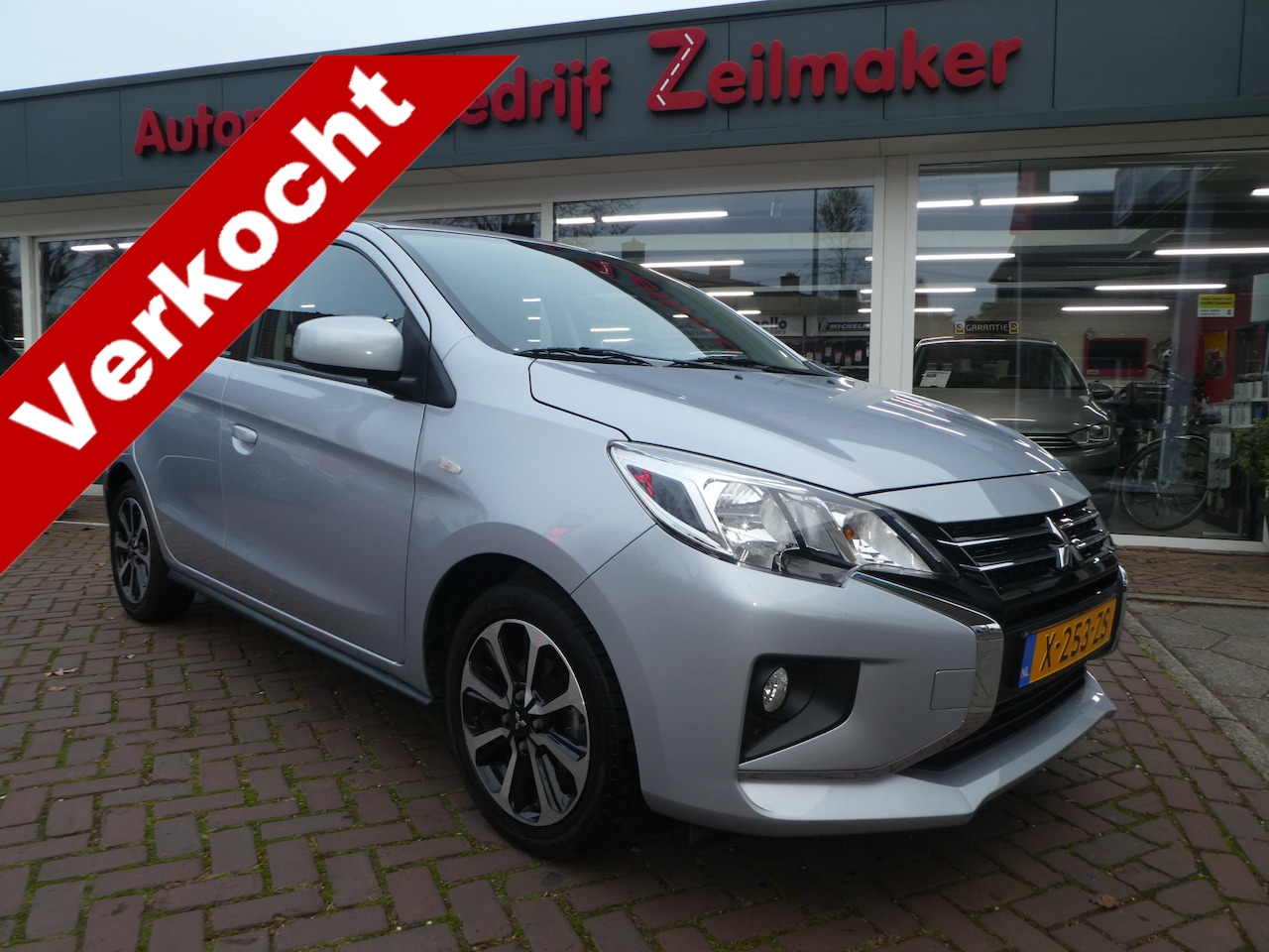 Mitsubishi Space Star - 1.2 Nova  Automaat, Airco, Carplay/Android Auto, LM velgen, Navigatie - AutoWereld.nl