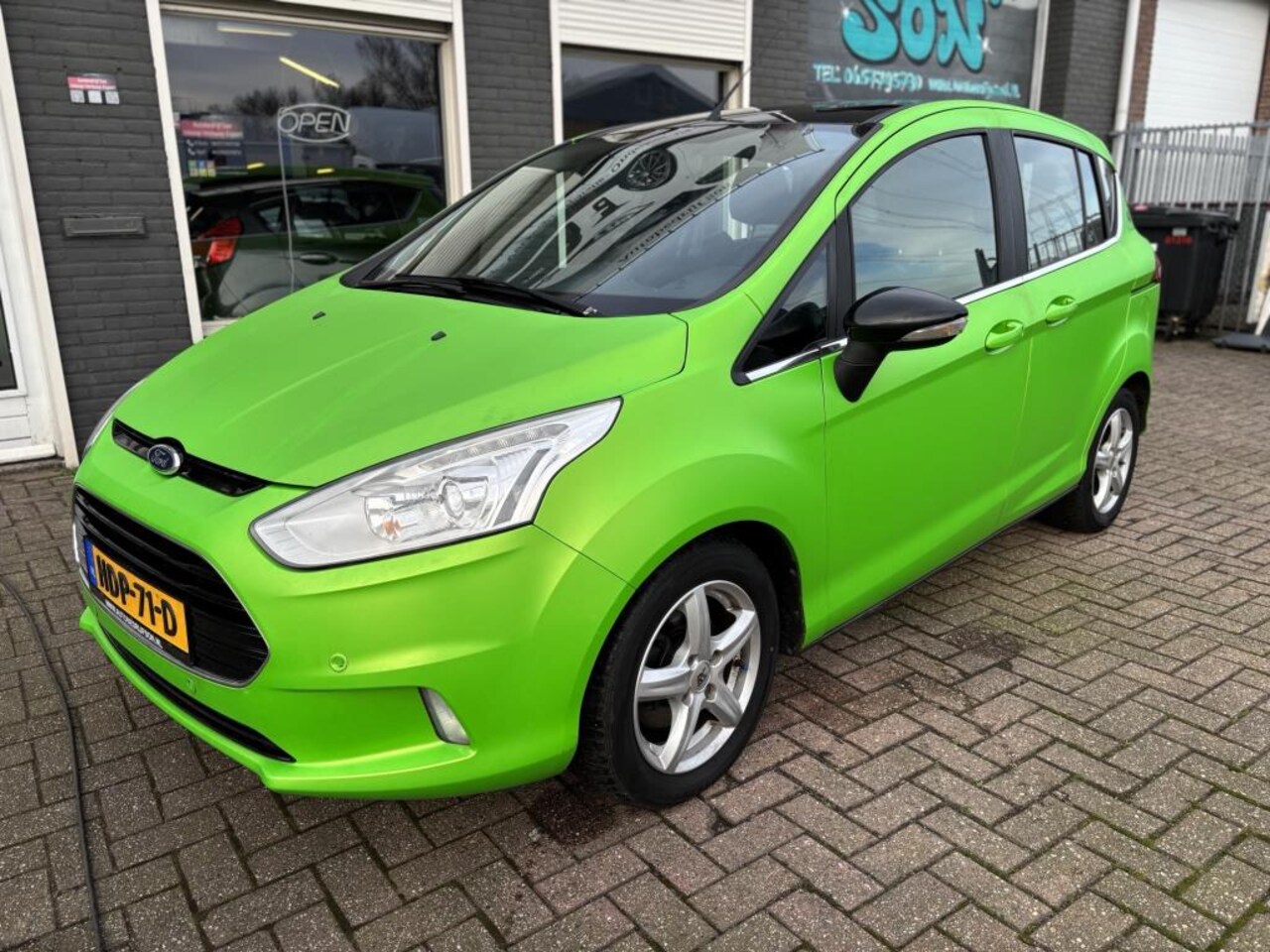 Ford B-Max - 1.0 EcoBoost Titanium 1.0 EcoBoost Titanium - AutoWereld.nl