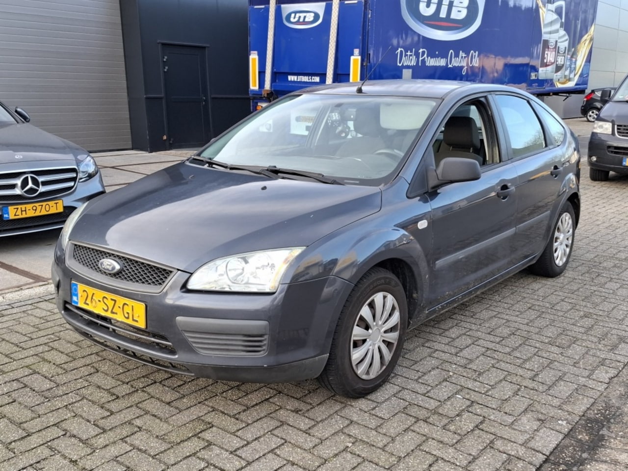 Ford Focus - 1.6-16V Champion 5-Drs Lees tekst! - AutoWereld.nl