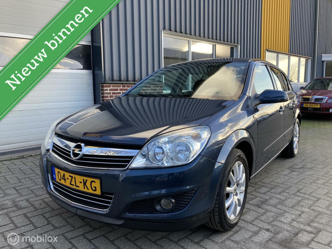 Opel Astra - 1.6 Temptation NETTE AUTO! TREKHAAK! - AutoWereld.nl