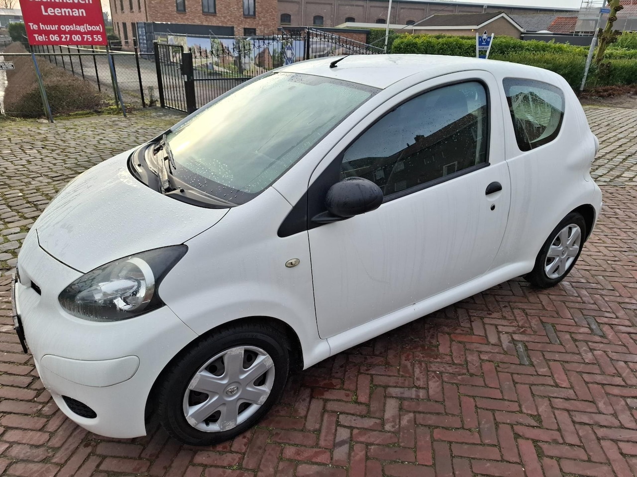 Toyota Aygo - 1.0-12V Access 1.0-12V Access - AutoWereld.nl