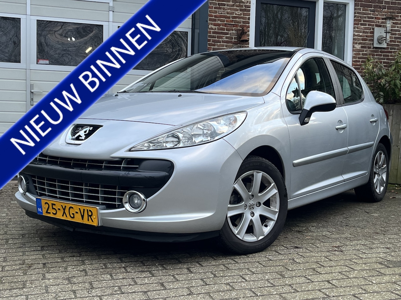 Peugeot 207 - 1.6-16V XS Pack '07 Clima Service historie - AutoWereld.nl