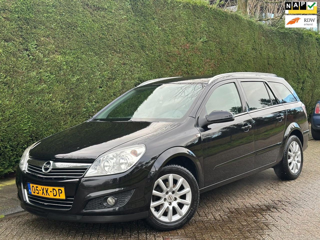 Opel Astra Wagon - 1.6 Temptation /AIRCO/CRUISE/LAGEKM/RIJDTGOED/ - AutoWereld.nl