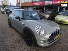 MINI Cooper - 1.5 Chili Serious/Aut/Panodak/geen navigatie