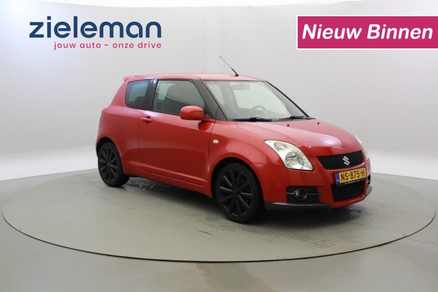 Suzuki Swift - 1.6 Sport 125 PK - Leer, Airco, Stoelverwarming - AutoWereld.nl