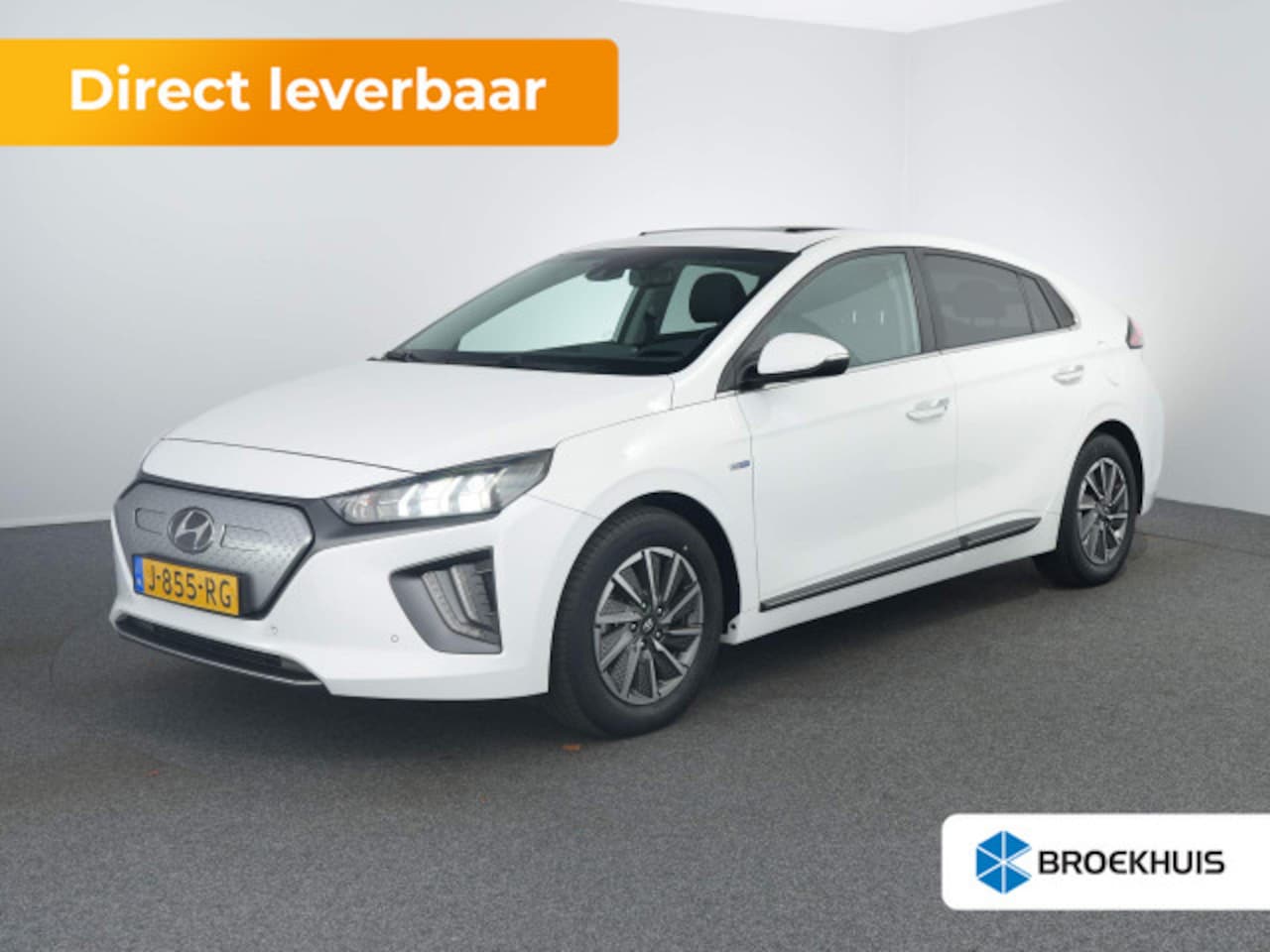 Hyundai IONIQ - Premium EV 38 kWh | Panorama dak | Leder | Stoelverwarming en verkoeling | Navi | Adaptiev - AutoWereld.nl