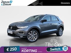 Volkswagen T-Roc - 1.5 TSI Style | Trekhaak | Panoramadak | Navigatie | Adaptive Cruise |