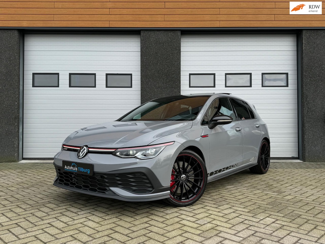 Volkswagen Golf - 2.0 TSI GTI Clubsport 45 Jahre Pano Akra Fab.garantie Nürnberg - AutoWereld.nl