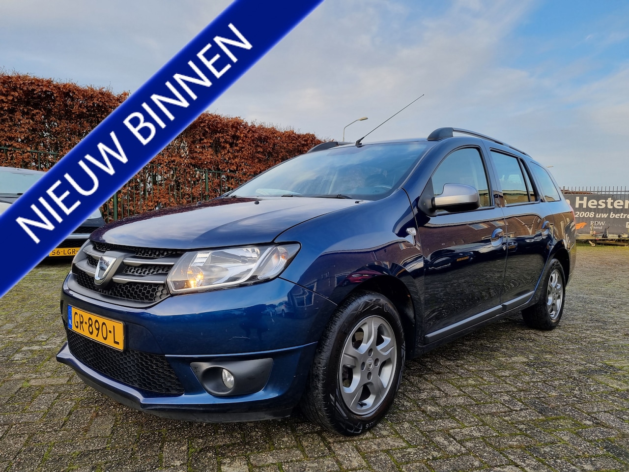 Dacia Logan MCV - 0.9 TCe 10th Anniversary ✅1e EIGENAAR ✅ TREKHAAK - AutoWereld.nl