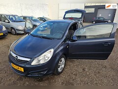 Opel Corsa - 1.0-12V Essentia ketting vervangen airco