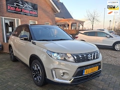 Suzuki Vitara - 1.0 Boosterjet Stijl Zeer luxe, o.a. leder, camera, stoelverwarming, panodak, navigatie, c