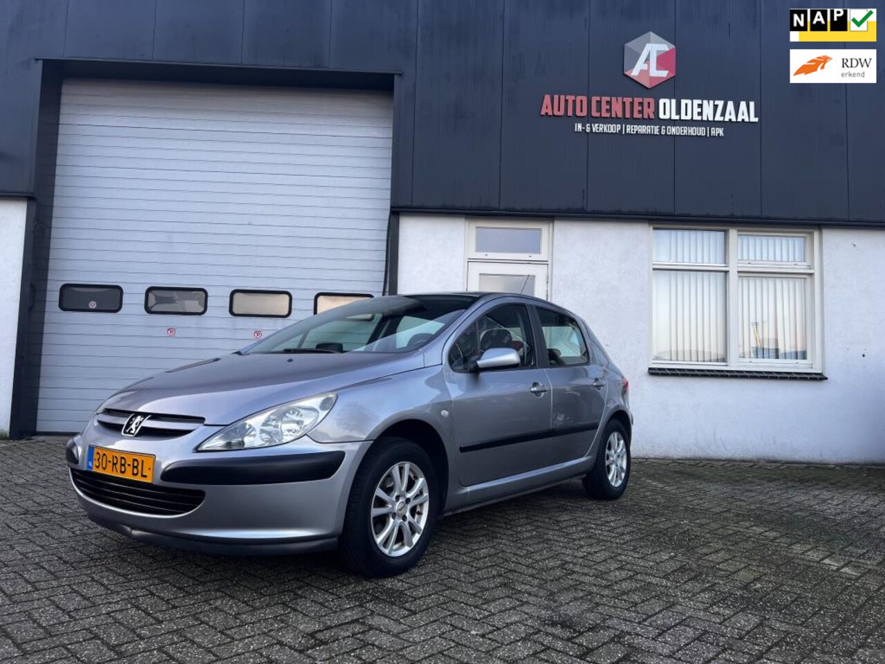 Peugeot 307 - 1.6-16V Navtech|Airco|5Drs|Trekhaak - AutoWereld.nl